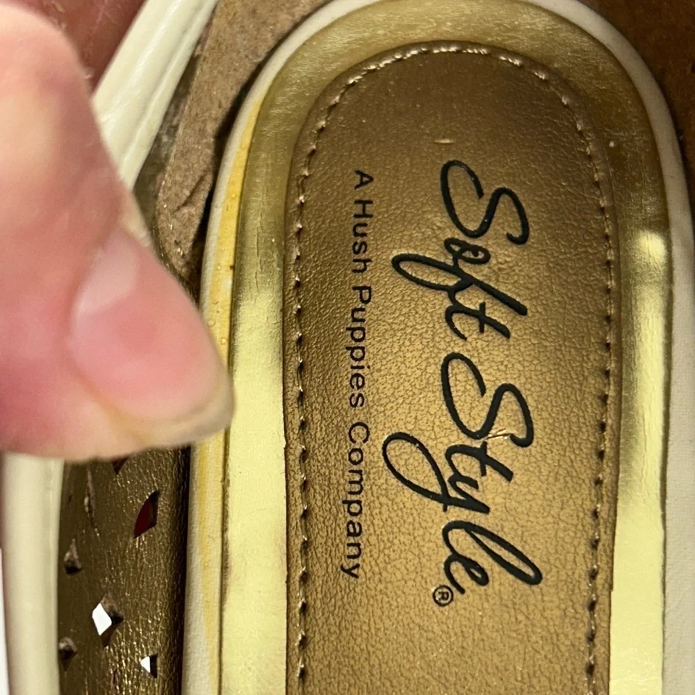 Soft Style Cream Peep-Toe Flats